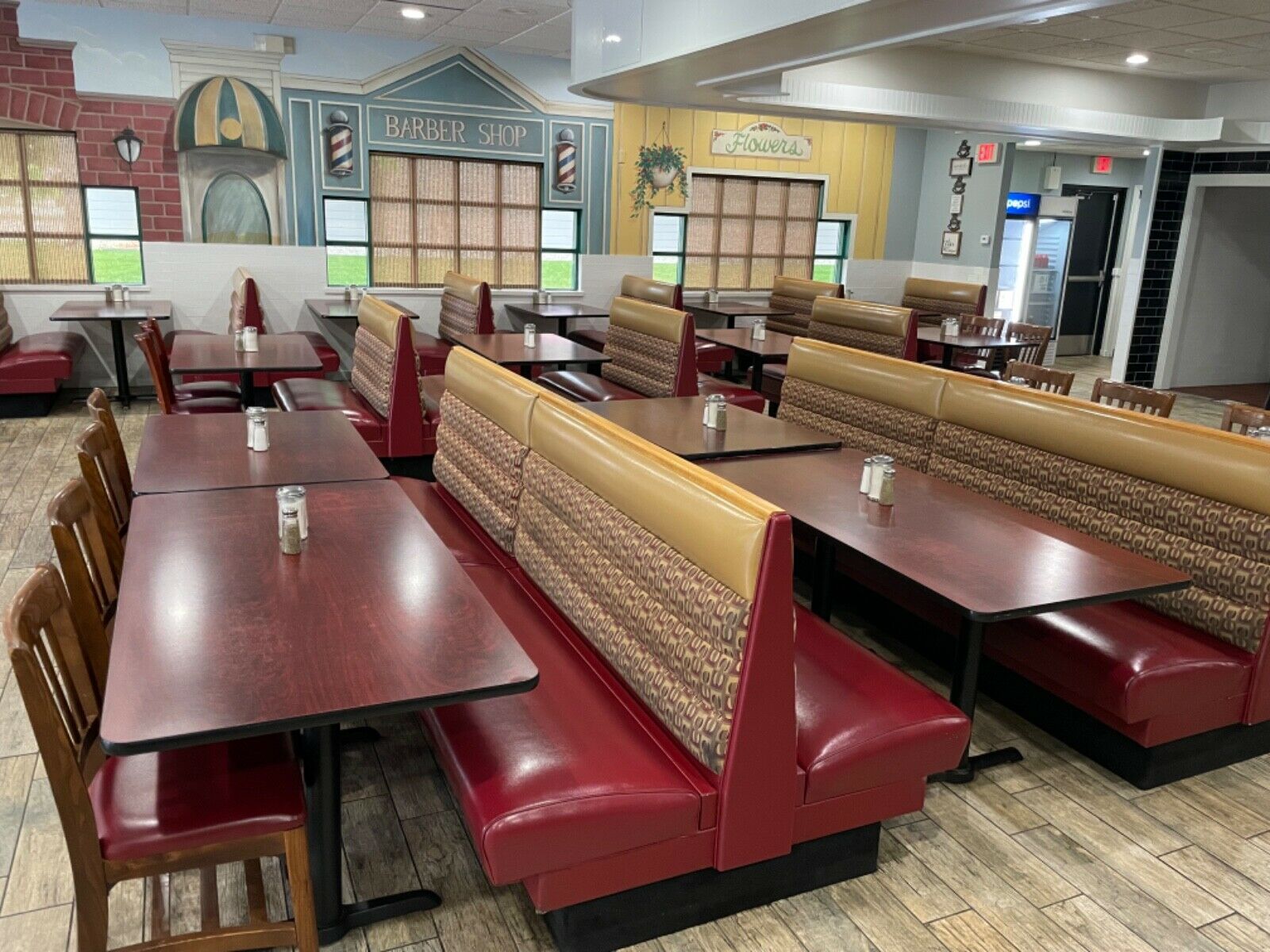 Restauant Furniture. Restaraunt Booths Chairs Tables