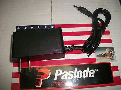 Paslode Part # 900477  Battery Charger Adaptor 900420 900600 902000 901000