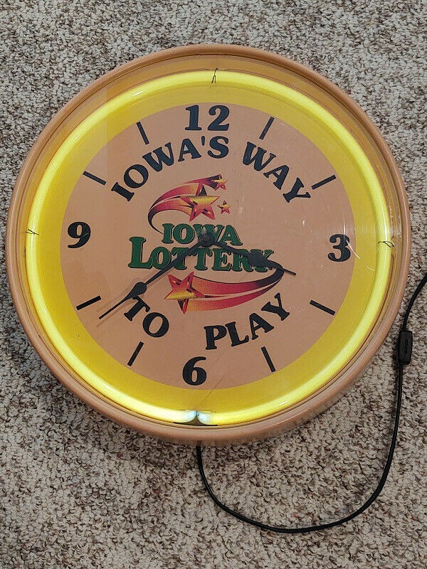 Iowa Lottery Wall Clock - Vintage - 'iowa's Way To Play'