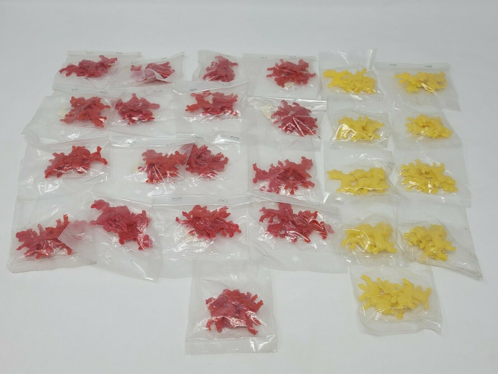 Lot Of 104 Pcs Dollhouse Craft Miniature Kitschy Lambs Plastic Charms Hong Kong